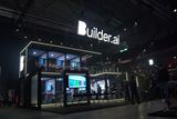 Fake AI startup používal k odpovediam 700 indických inžinierov